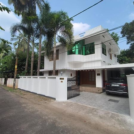 White House Villa Thrissur Eksteriør bilde